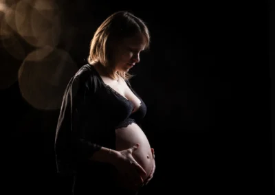 photos_grossesse_studio_portrait